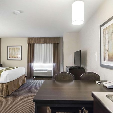 Quality Inn & Suites Томпсон Экстерьер фото